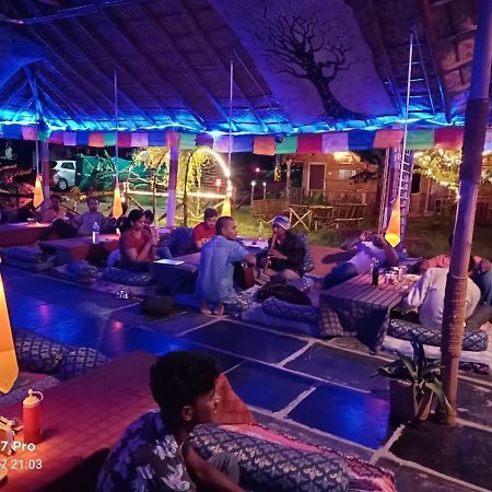 فندق Island Vibes هامبي المظهر الخارجي الصورة